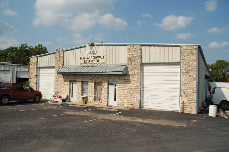 Primary Photo Of 1100 Regal Row, Austin Unknown For Lease