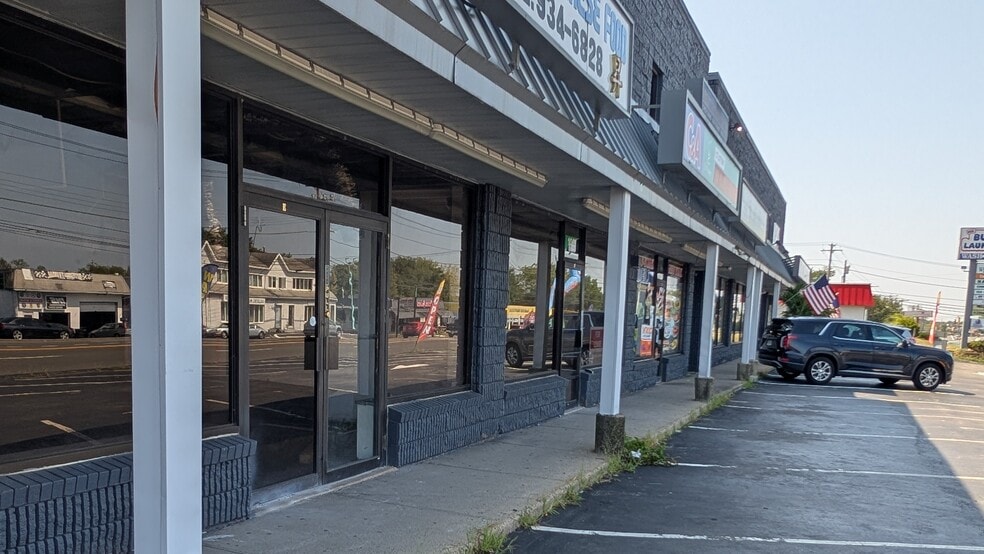 More Photos Of 1088 Boston Post Rd, West Haven Unknown For Lease