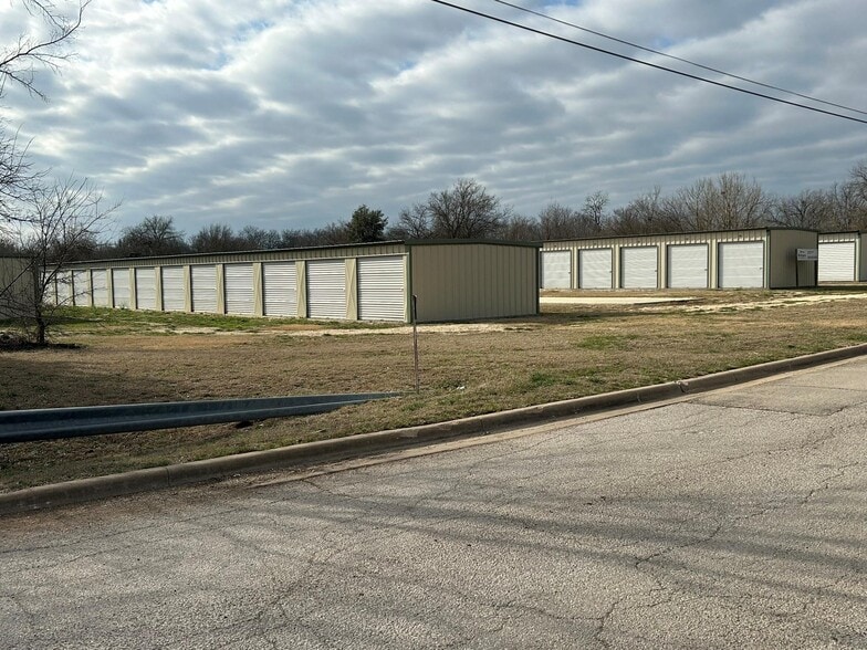 Primary Photo Of 313 G St, Meridian Self Storage For Sale