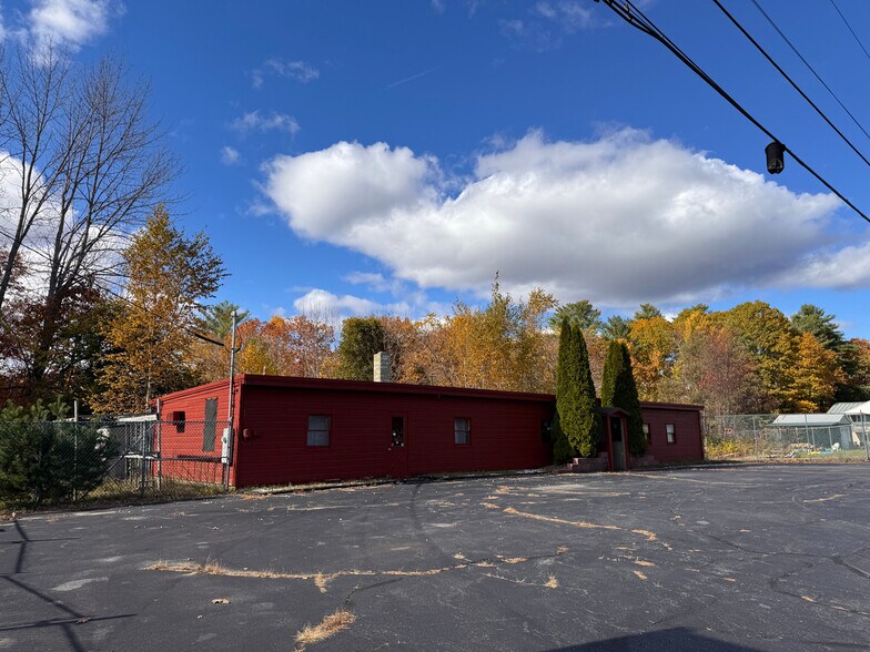 More Photos Of 1005 Augusta Rd, Belgrade Freestanding For Sale