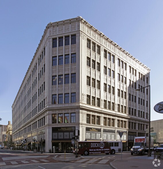 Primary Photo Of 400-426 Saint Peter St, Saint Paul Office For Lease