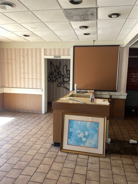 More Photos Of 3352 15th Avenue Blvd SE, Conover Restaurant For Sale