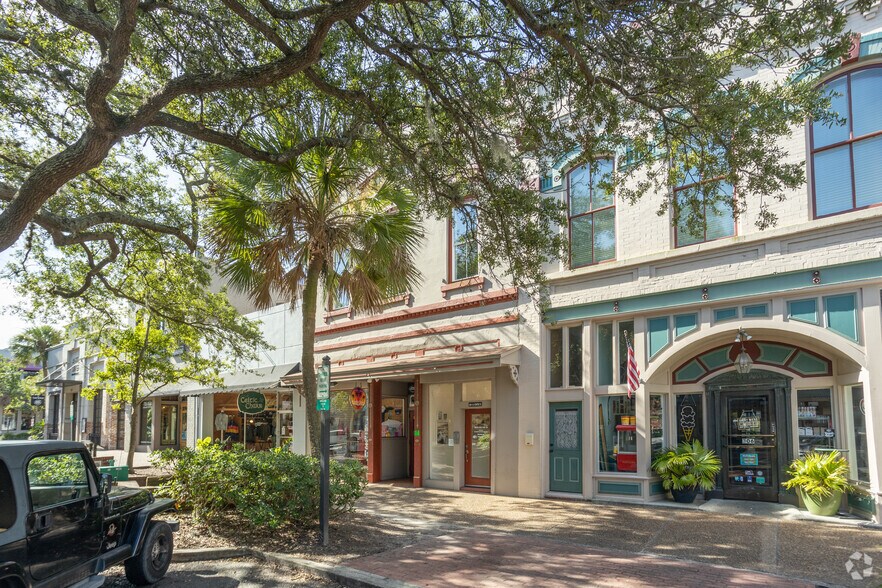 More Photos Of 308 Centre St, Fernandina Beach Storefront Retail Office For Lease
