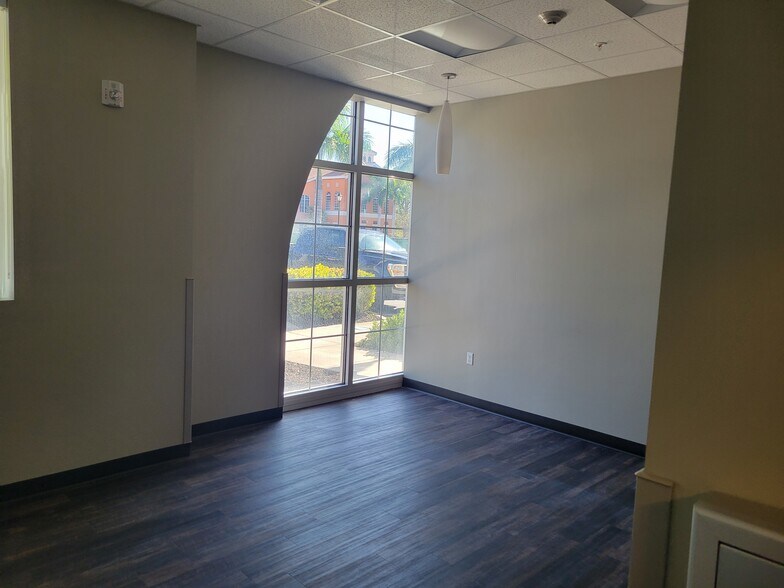 More Photos Of 9431 Corkscrew Palms Cir, Estero Medical For Sale