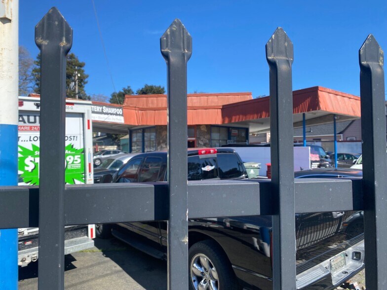 More Photos Of 400 Benicia Rd, Vallejo Auto Repair For Sale