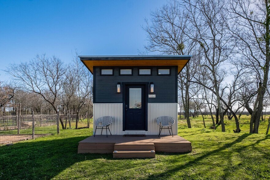 More Photos Of Elroy Rd, Del Valle Land For Sale