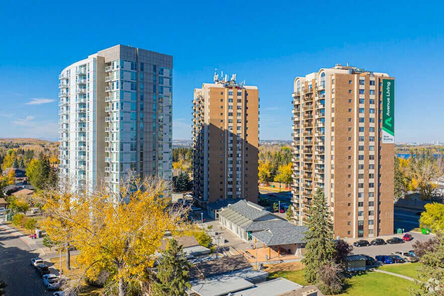 Primary Photo Of 2105 90 Av SW, Calgary Apartments For Lease