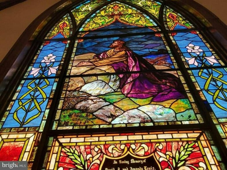 More Photos Of 120 W 4th St, Mount Carmel Religious Facility For Sale