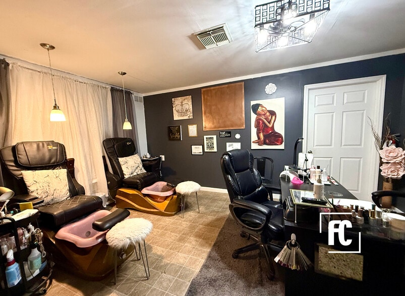 More Photos Of 200 SW 3rd Ave, Okeechobee Freestanding For Sale