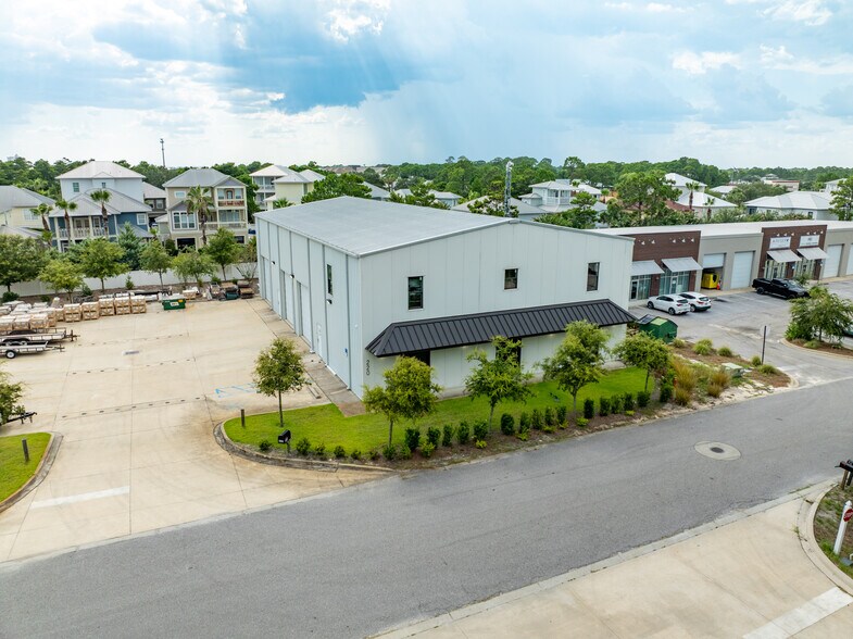 More Photos Of 220 Business Centre Dr, Miramar Beach Industrial For Lease