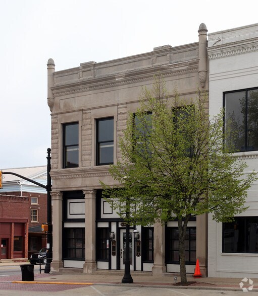 More Photos Of 1 S Washington St, Danville Office For Lease