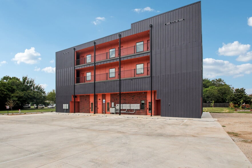 More Photos Of 1744 NW 15th St, Oklahoma City Apartments For Lease