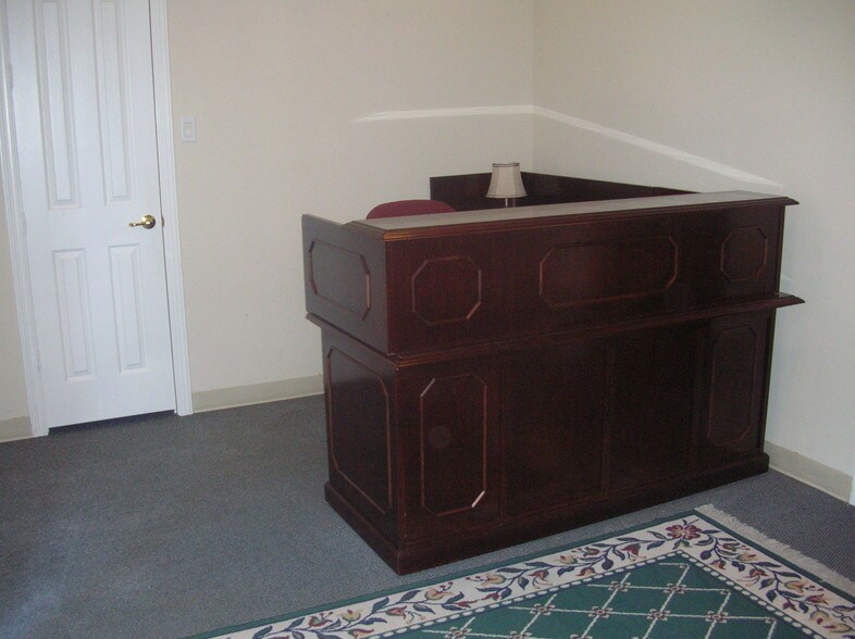 More Photos Of 1204 S White Chapel Blvd, Southlake Office For Lease