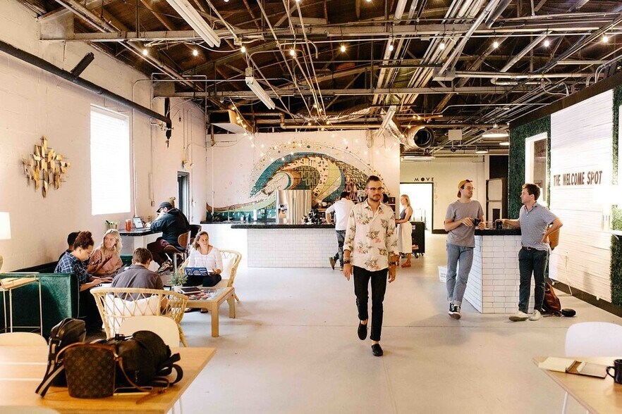 More Photos Of 701 Murfreesboro Rd, Nashville Warehouse For Lease