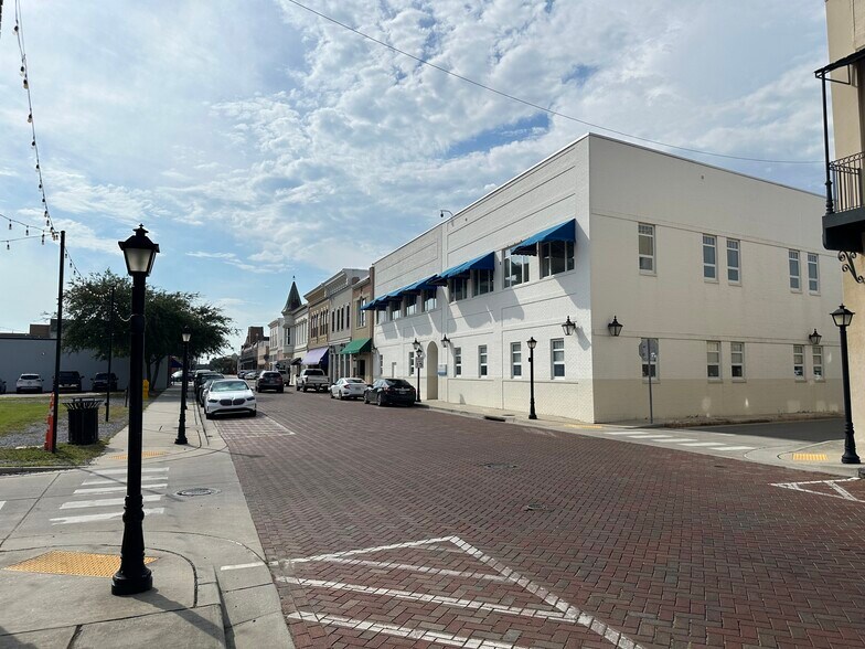 More Photos Of 784 Howard Ave, Biloxi Skilled Nursing Facility For Sale