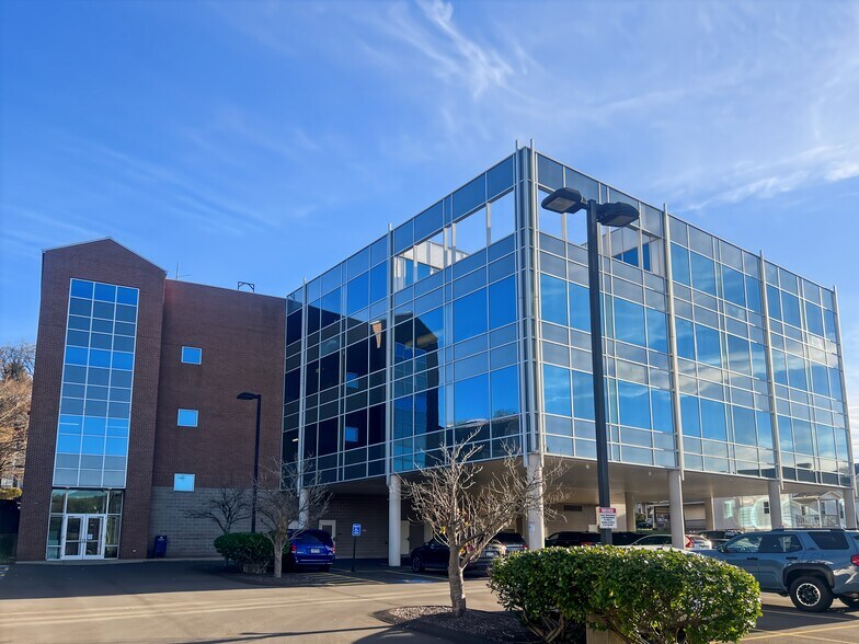 Primary Photo Of 400 Lydia St, Carnegie Coworking Space