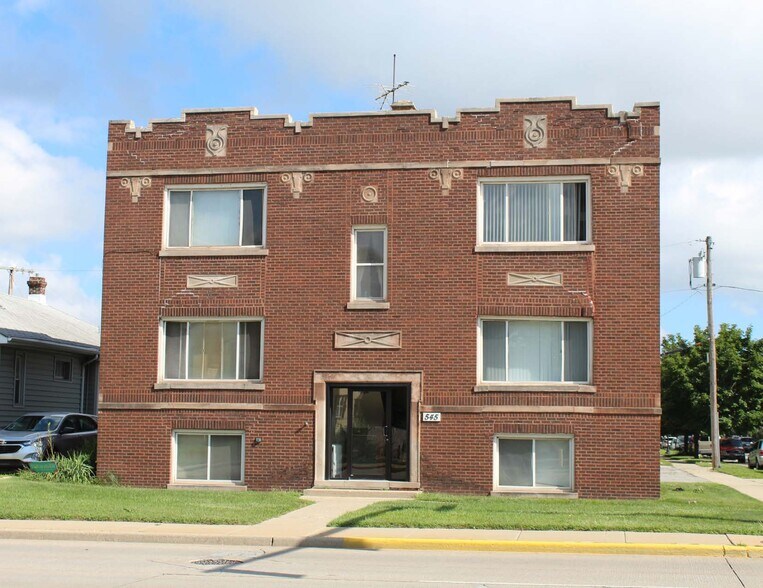 Primary Photo Of 545 165th St, Hammond Apartments For Sale