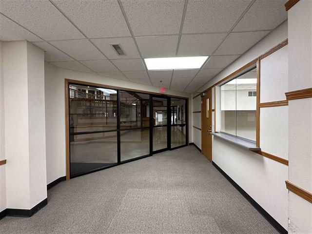 More Photos Of 1700 S 1st Ave, Iowa City General Retail For Sale