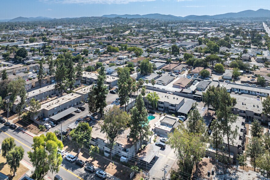More Photos Of 725 N Fig St, Escondido Apartments For Sale