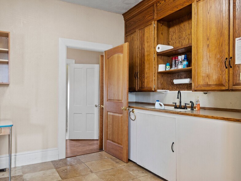 More Photos Of 201 W Main St, American Fork Office Residential For Sale