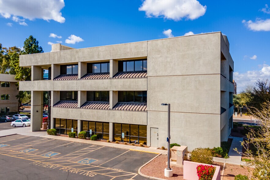 More Photos Of 9327 N 3rd St, Phoenix Medical For Lease
