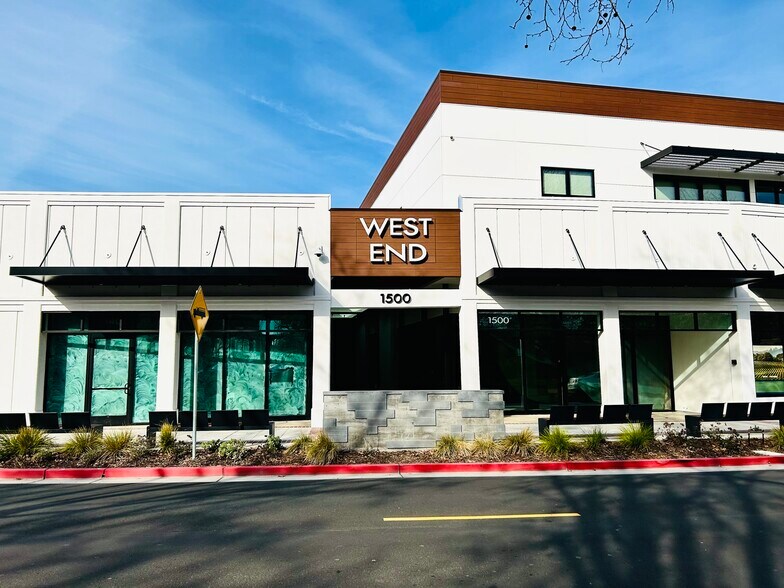 More Photos Of 1500 1st St, Napa Storefront Retail Office For Lease