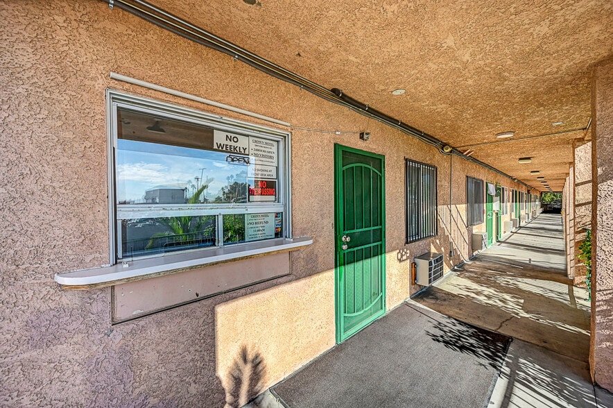 More Photos Of 2855 Fremont St, Las Vegas Hotel For Sale