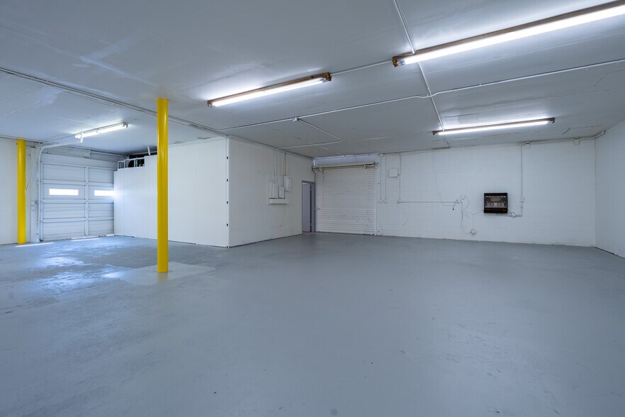 More Photos Of 1833 Alton Rd, Birmingham Unknown For Lease