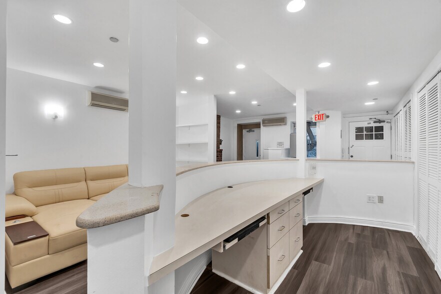 More Photos Of 244 E 32nd St, New York Apartments For Lease