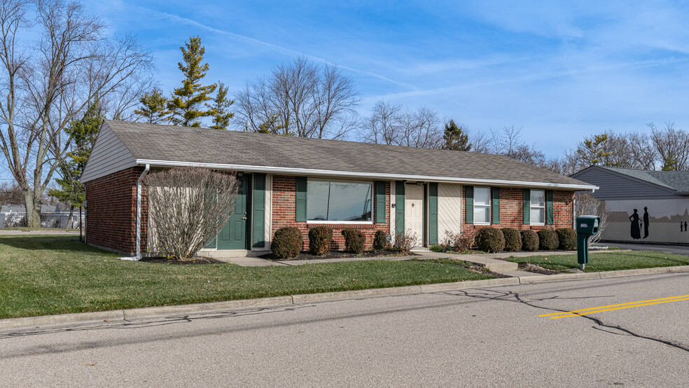 Primary Photo Of 2261 Miamisburg-Centerville Rd, Dayton Medical For Lease