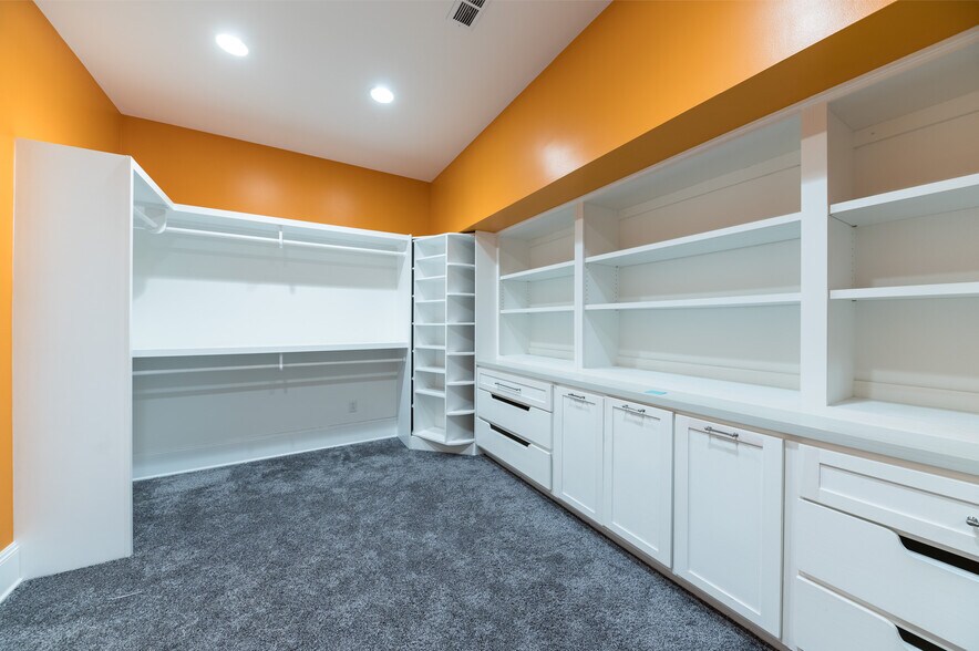 More Photos Of 145 School Rd, Mount Morris Office For Sale