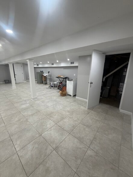 More Photos Of 2412 Boston Post Rd, Larchmont Apartments For Sale