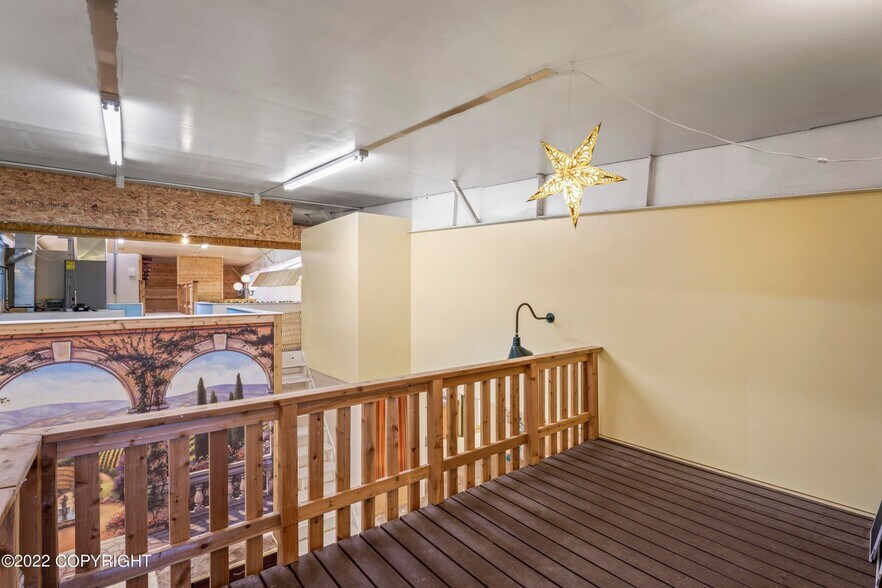 More Photos Of 36142 Pine St, Soldotna Light Manufacturing For Sale