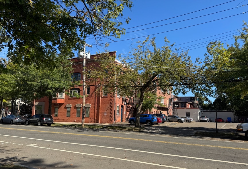 More Photos Of 376-384 Whalley Ave, New Haven Freestanding For Sale