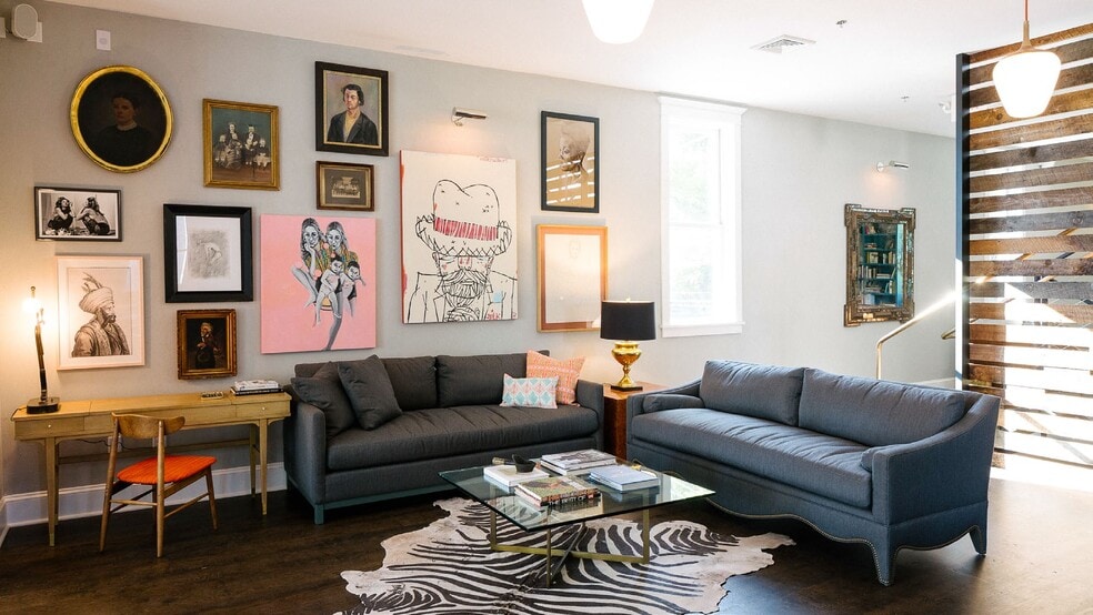 More Photos Of 206 W Market St, Charlottesville Office For Sale