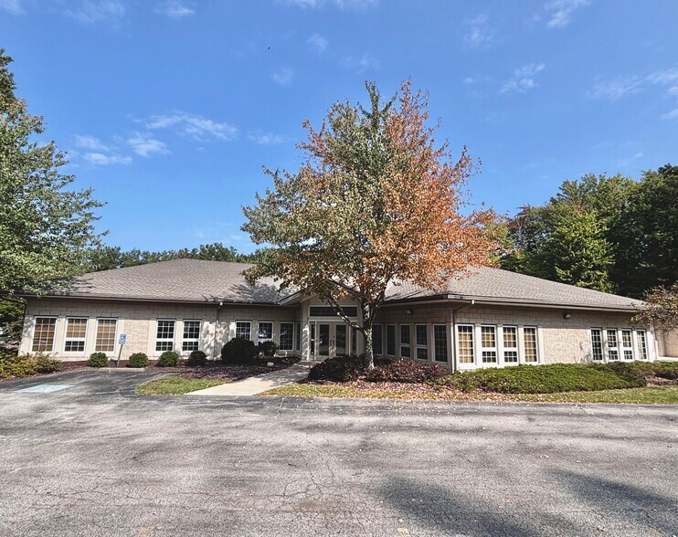 More Photos Of 27911 Clemens Rd, Westlake Office Residential For Lease