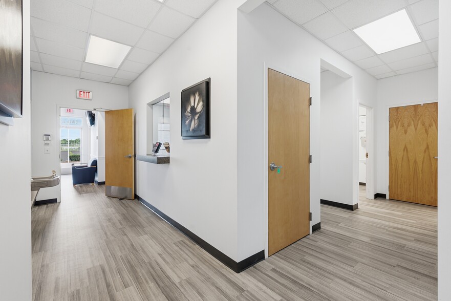 More Photos Of 2900 Felicia St, Nashville Medical For Sale