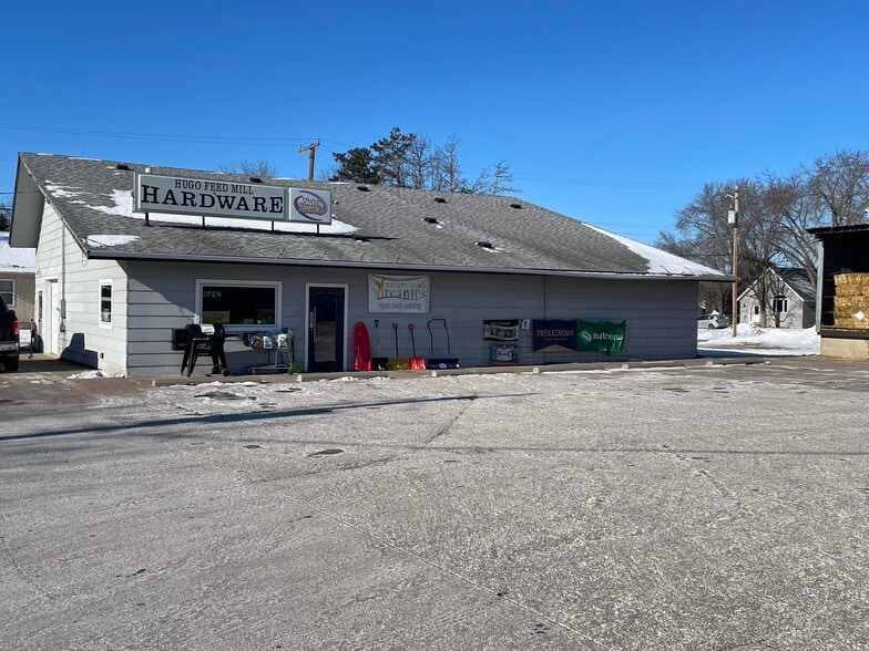 More Photos Of 5582 N 146th St, Hugo Freestanding For Sale