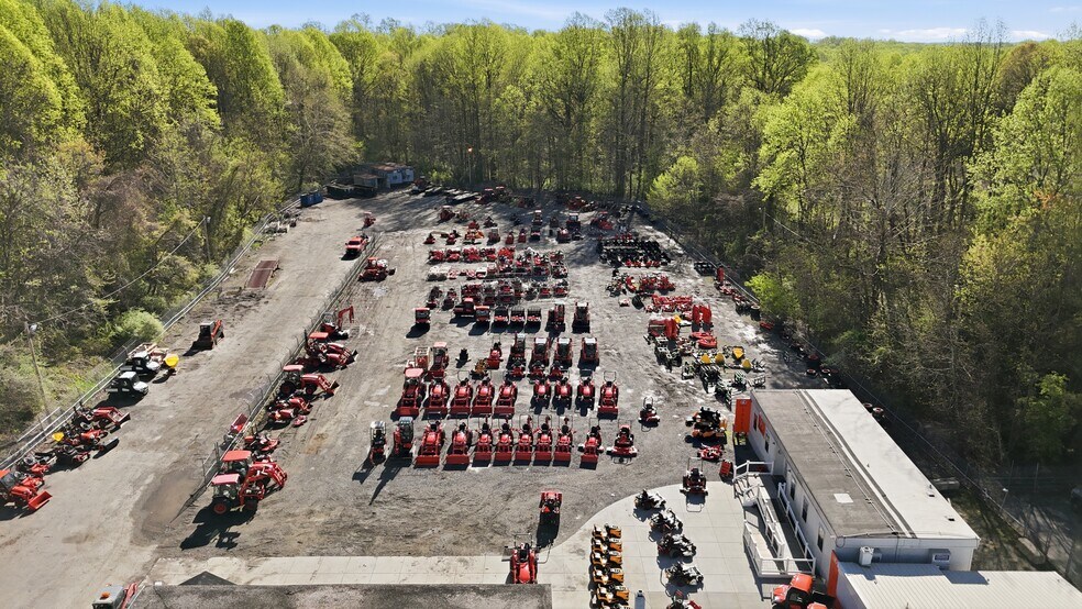 More Photos Of , Upper Marlboro General Retail For Sale