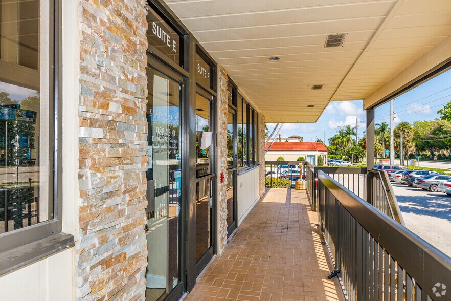 More Photos Of 5499 N Federal Hwy, Boca Raton Office For Lease