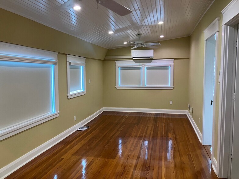 More Photos Of , Tampa Office For Sale