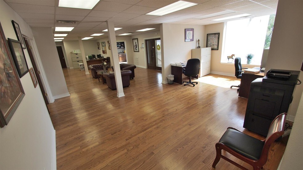 More Photos Of 315 W Alabama St, Houston Loft Creative Space For Lease