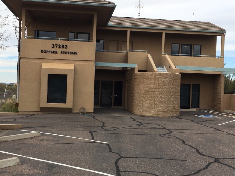 More Photos Of 7530 E Nonchalant Ave, Carefree Medical For Sale