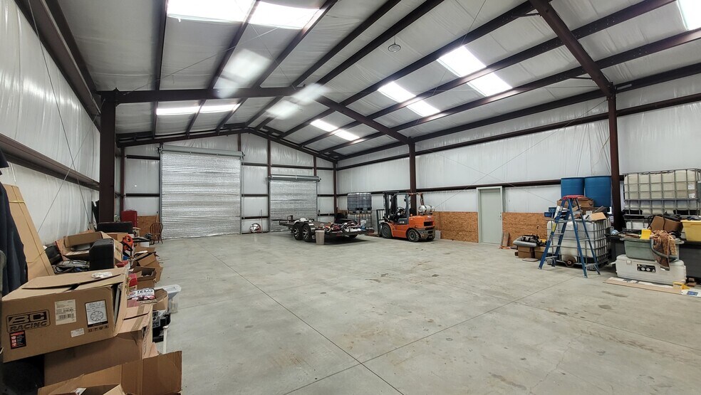 More Photos Of 942 Paulette Ln, San Leon Distribution For Sale