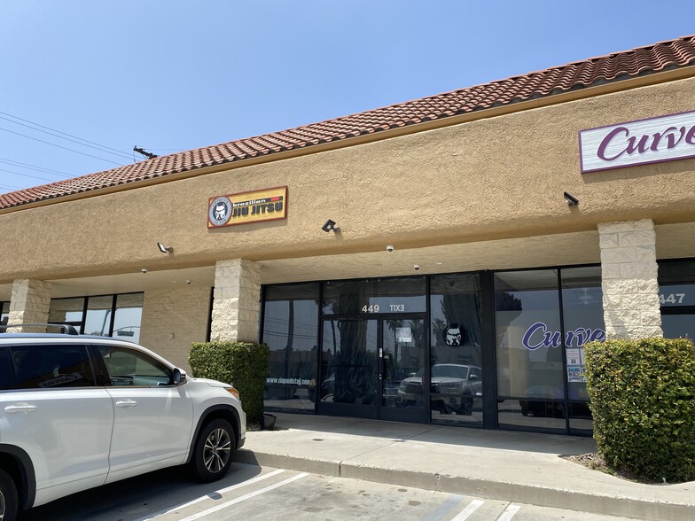 More Photos Of 443-457 W Foothill Blvd, Monrovia Storefront Retail Office For Lease