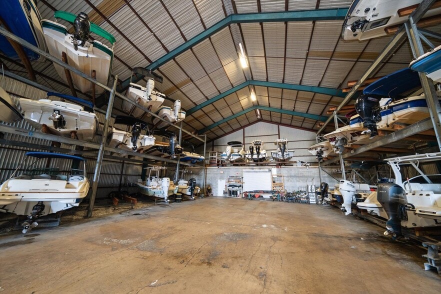 More Photos Of 2400 Bayshore Blvd, Dunedin Marina For Sale