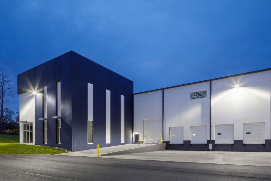 More Photos Of 500 Logistics, Wellford Unknown For Lease