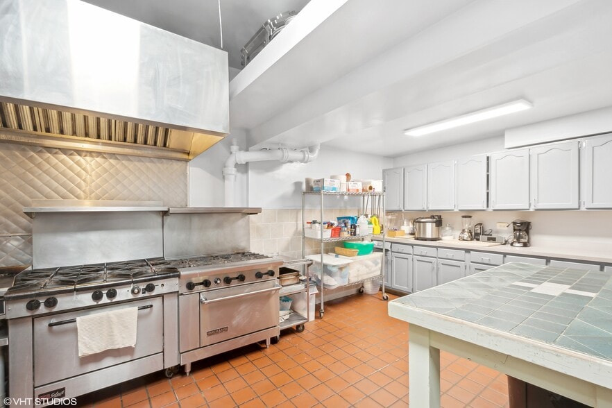 More Photos Of 3334 S Paulina St, Chicago Specialty For Sale