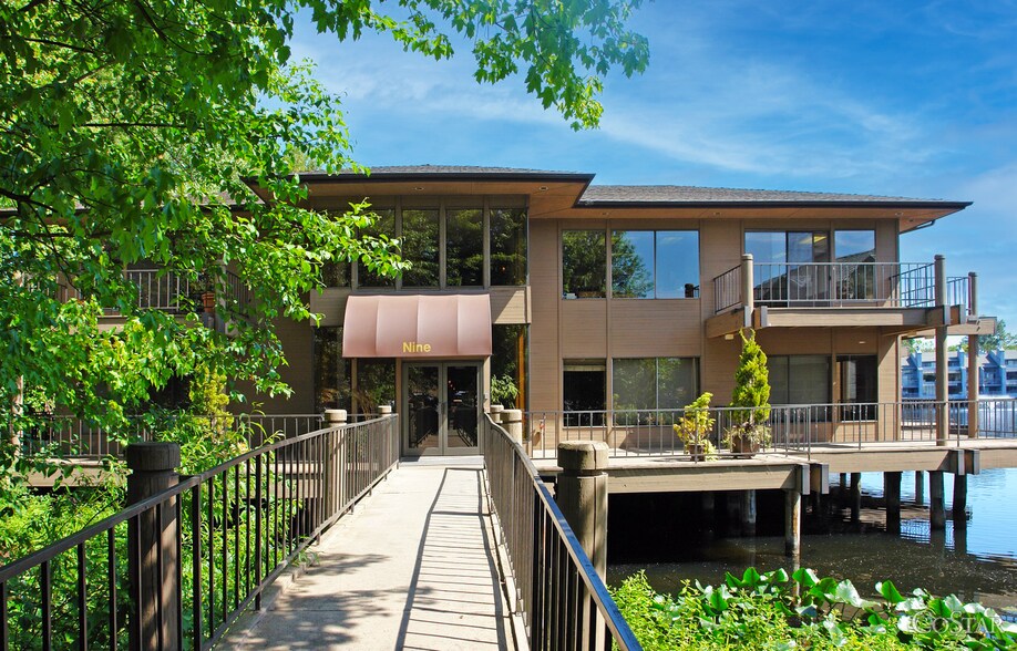 More Photos Of 9 Lake Bellevue Dr, Bellevue Office For Sale