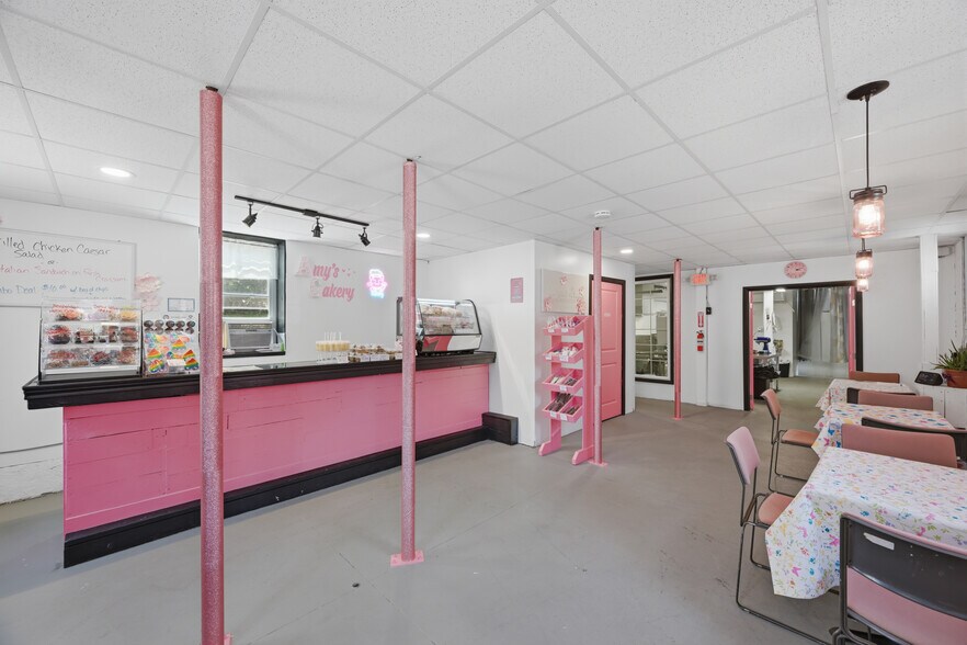 More Photos Of 21 Furnace St, Danielson Storefront For Sale